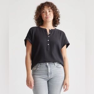 QUINCE Black 100% Organic Cotton Gauze Roll Sleeve Shirt NWT Size Medium